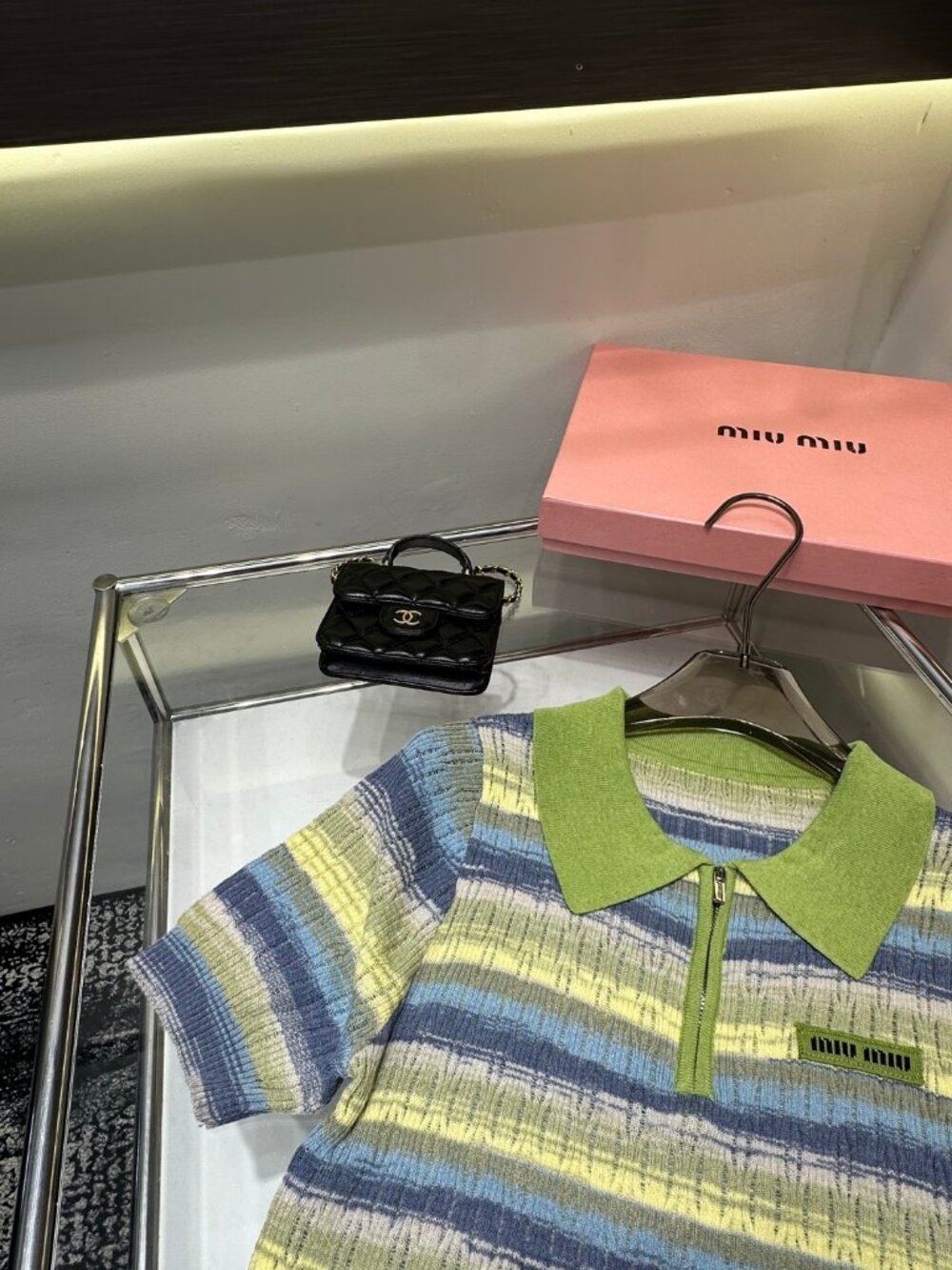 Miu Miu Short-Sleeve Shirt with Collar and Ombré Zipper - Picture 2 of 3